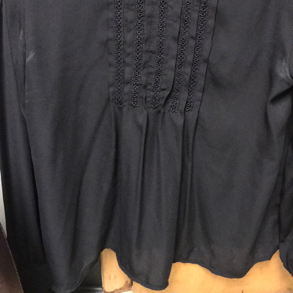 Top - Picture 2 of 3